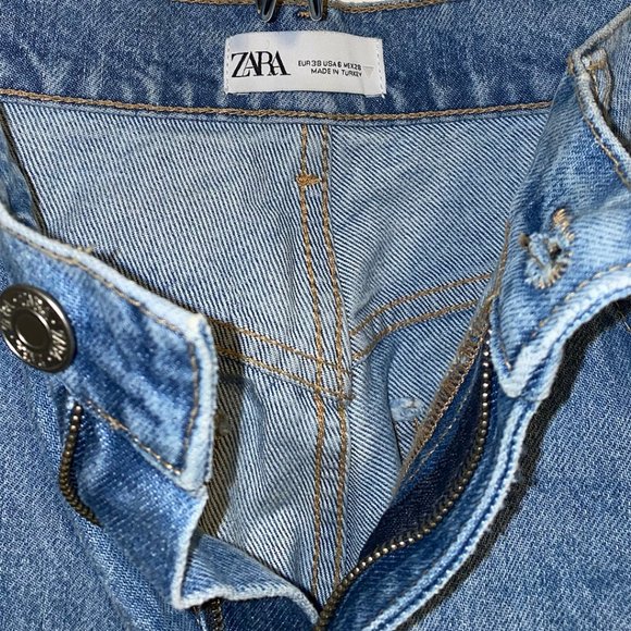 ZARA WIDE-LEG RIPPED TRF JEANS - Picture 3 of 5